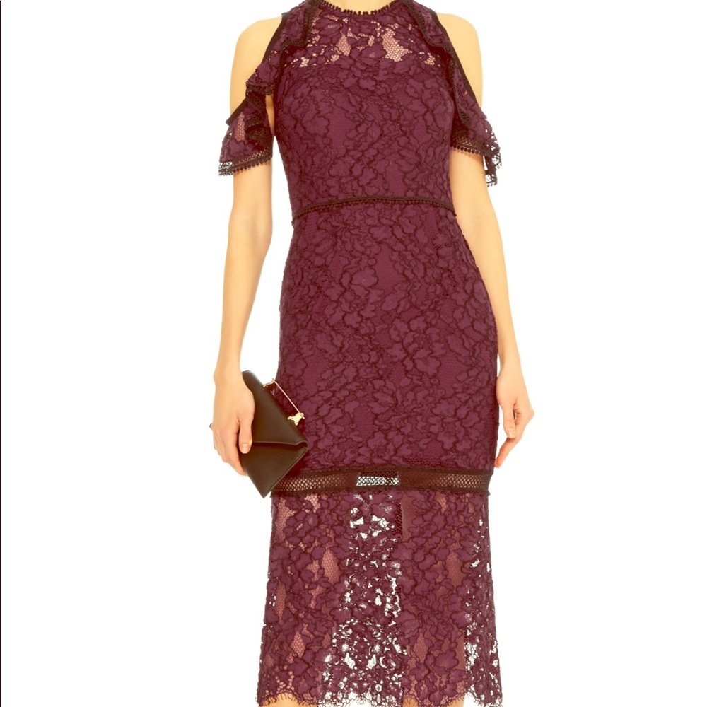 Alexis Cold Shoulder Evie Lace Dress
